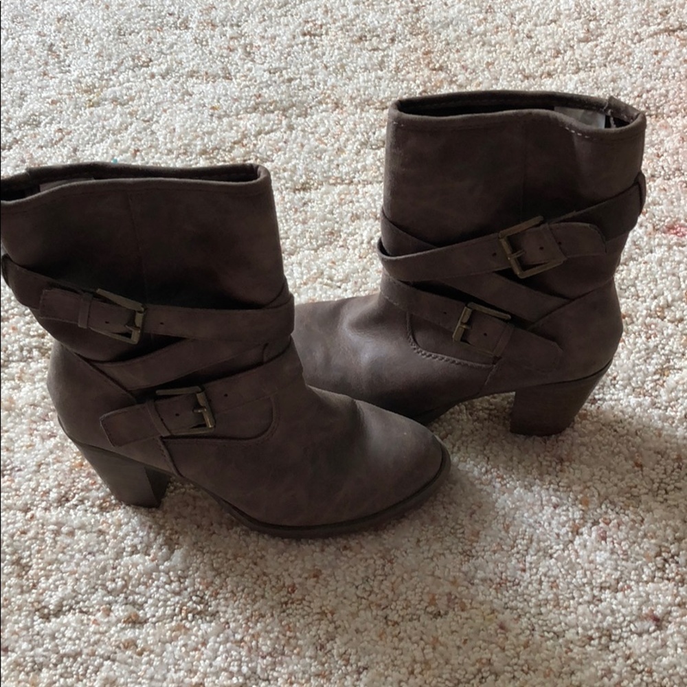 Size 7 boots